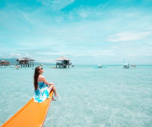 Yacht events in Dubai with corporate guest travel and hosting support